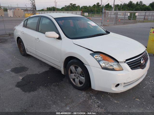  Salvage Nissan Altima