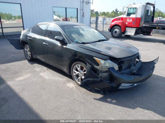  Salvage Nissan Maxima