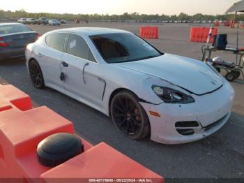  Salvage Porsche Panamera