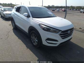  Salvage Hyundai TUCSON