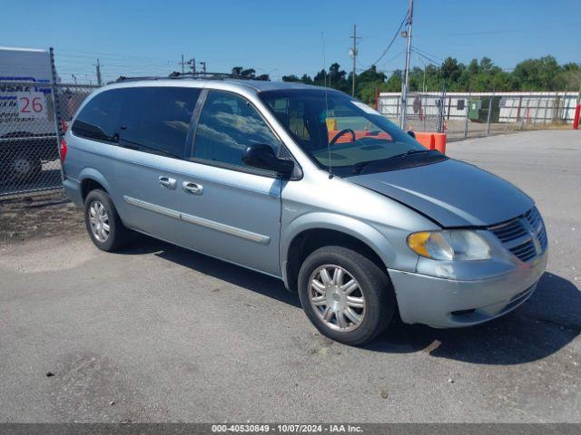  Salvage Chrysler Town & Country