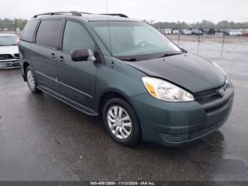  Salvage Toyota Sienna