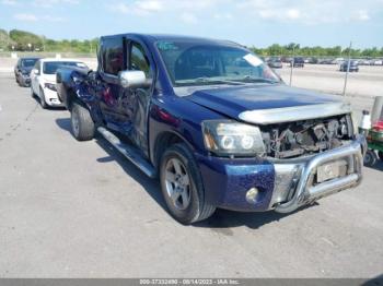  Salvage Nissan Titan