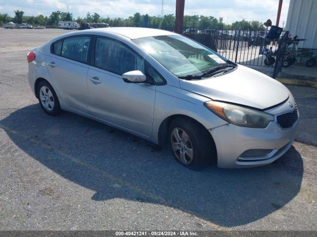  Salvage Kia Forte