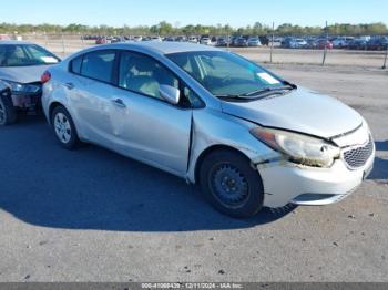  Salvage Kia Forte