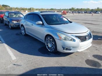  Salvage Nissan Altima