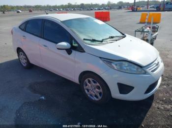  Salvage Ford Fiesta