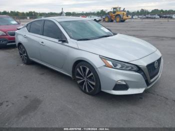  Salvage Nissan Altima