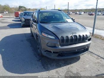  Salvage Jeep Cherokee