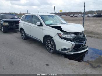  Salvage Mitsubishi Outlander