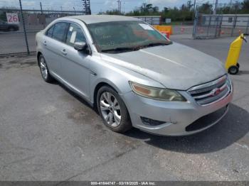  Salvage Ford Taurus