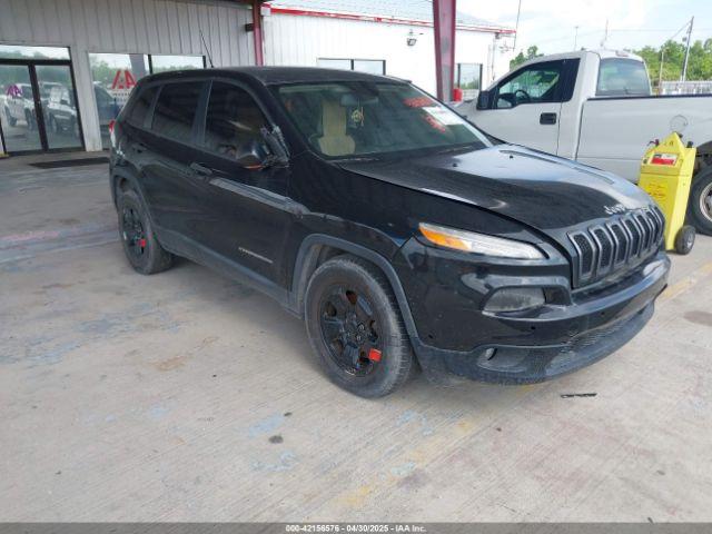  Salvage Jeep Cherokee