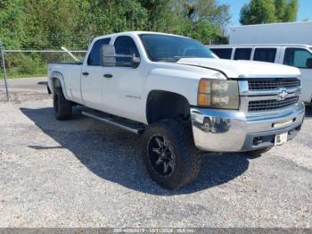  Salvage Chevrolet Silverado 2500