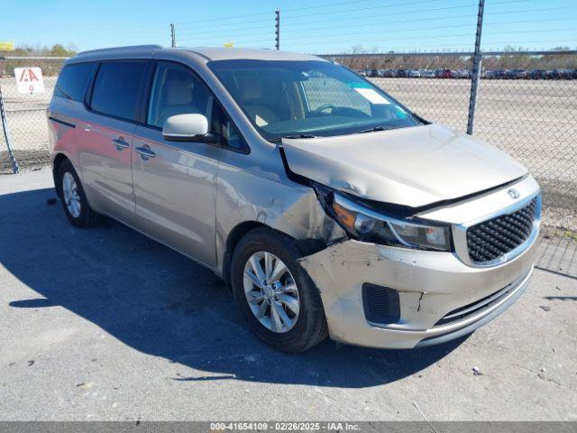  Salvage Kia Sedona