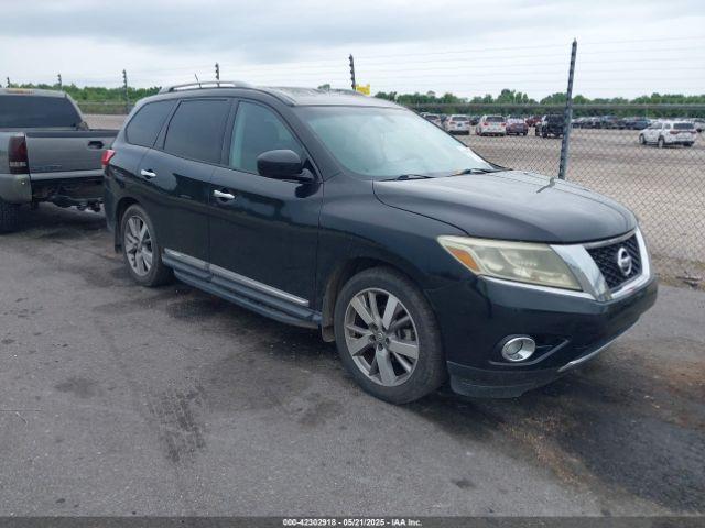  Salvage Nissan Pathfinder
