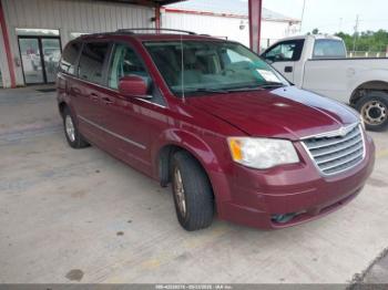  Salvage Chrysler Town & Country