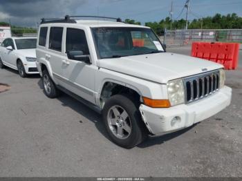  Salvage Jeep Commander