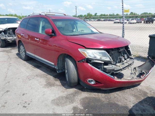  Salvage Nissan Pathfinder
