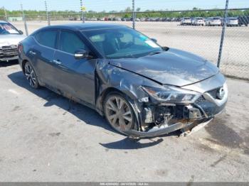  Salvage Nissan Maxima
