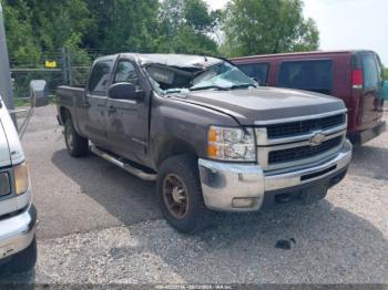  Salvage Chevrolet Silverado 2500