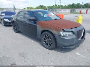  Salvage Chrysler 300