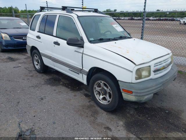  Salvage Chevrolet Tracker