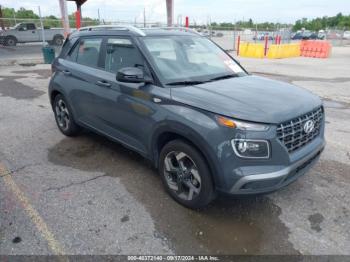  Salvage Hyundai VENUE