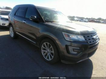  Salvage Ford Explorer
