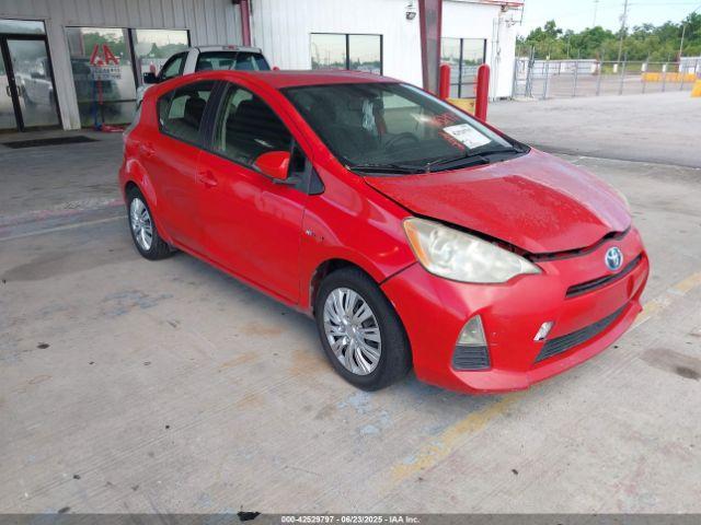  Salvage Toyota Prius c