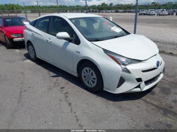  Salvage Toyota Prius
