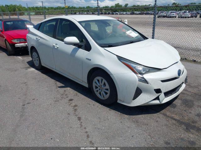  Salvage Toyota Prius
