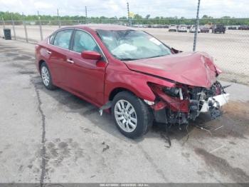  Salvage Nissan Altima