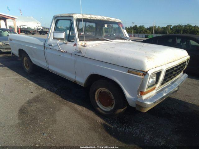  Salvage Ford F-100