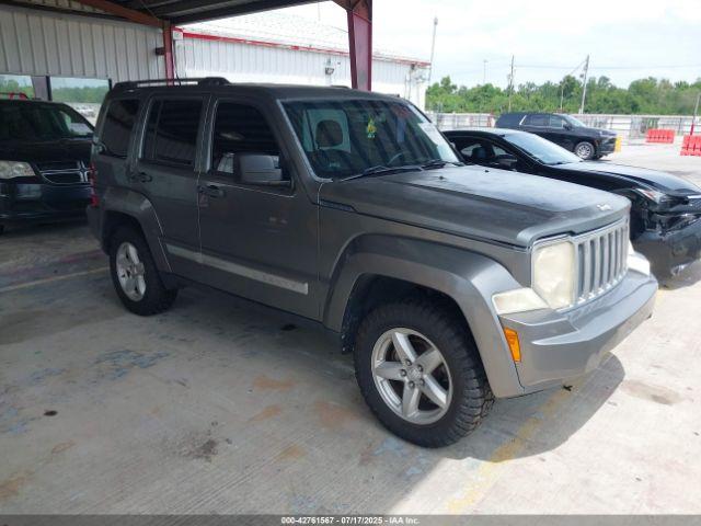 Salvage Jeep Liberty