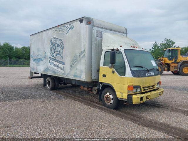  Salvage Isuzu Npr