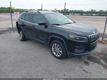 Salvage Jeep Cherokee