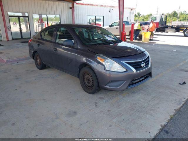  Salvage Nissan Versa