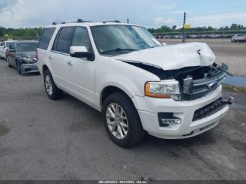 Salvage Ford Expedition