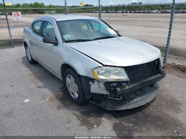  Salvage Dodge Avenger