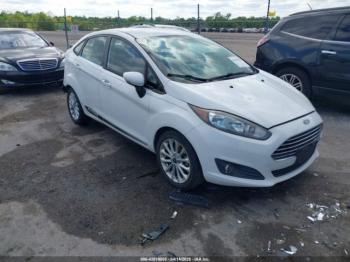  Salvage Ford Fiesta