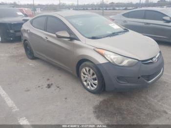  Salvage Hyundai ELANTRA