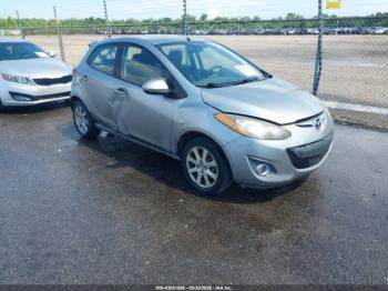  Salvage Mazda Mazda2