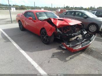  Salvage Dodge Challenger