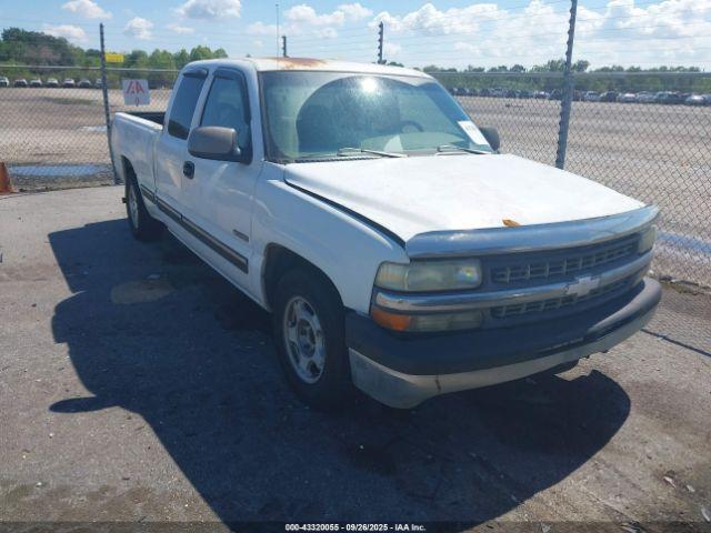  Salvage Chevrolet Silverado 1500
