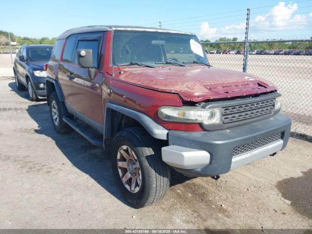  Salvage Toyota FJ Cruiser