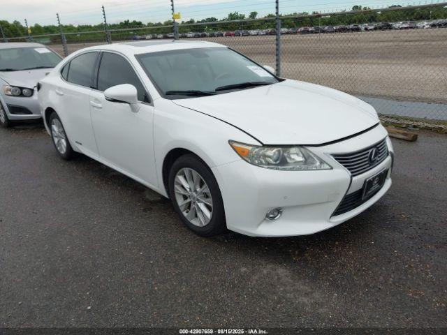  Salvage Lexus Es