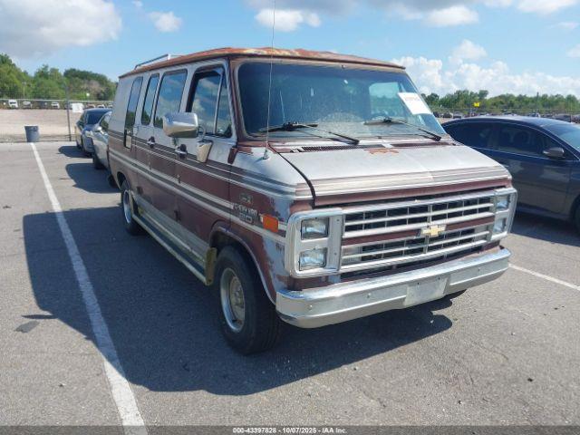  Salvage Chevrolet G20