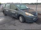 Toyota Sienna Ce Image 1