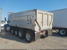 Peterbilt 567 Image 15