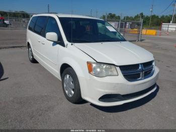  Salvage Dodge Grand Caravan